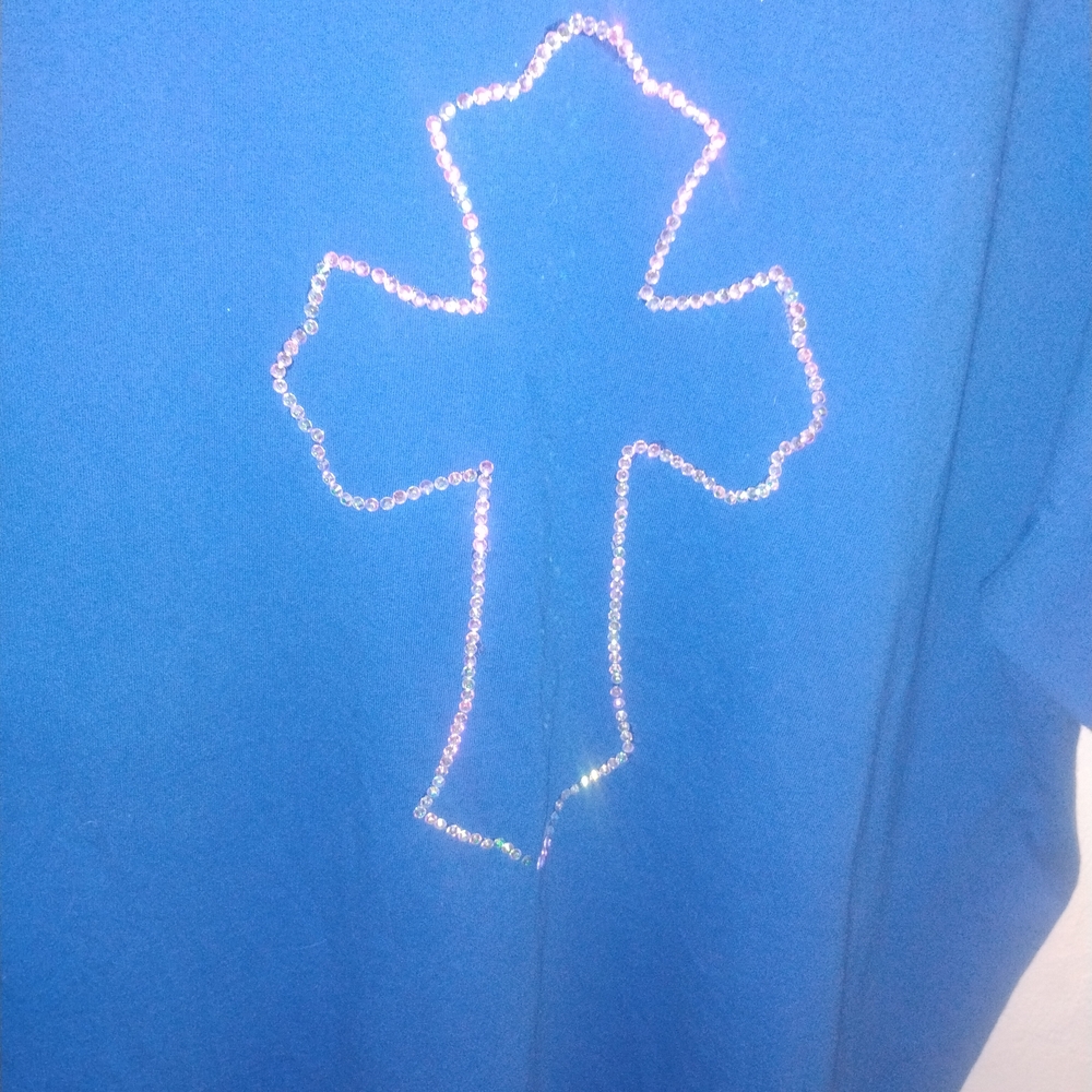 Blue T-Shirt with Cross Design - Picture 2 of 2